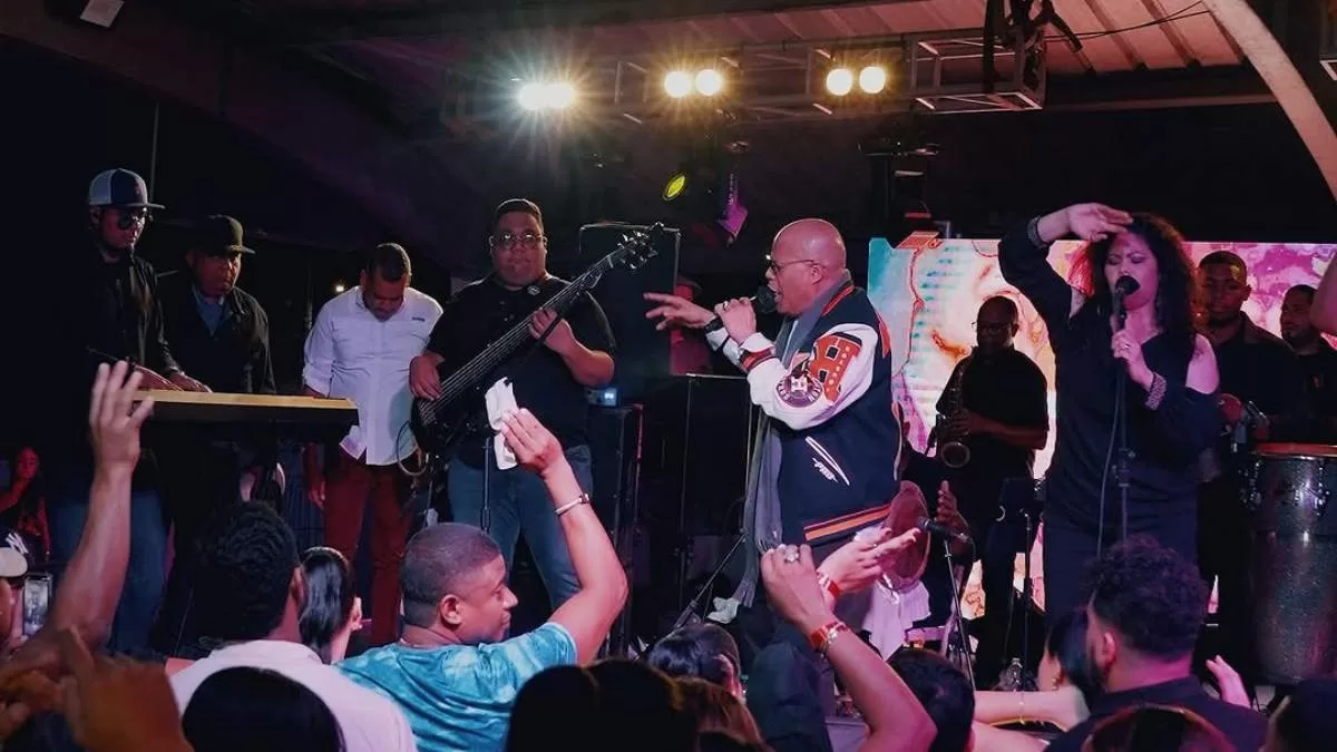 Cantante de merengue Rubby Pérez muere en trágico derrumbe en República Dominicana