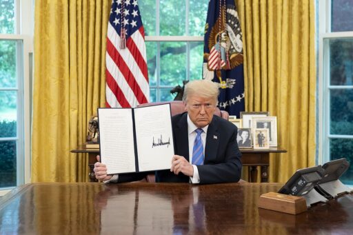 China flexibiliza medidas a Estados Unidos en pro de la desescalada comercial