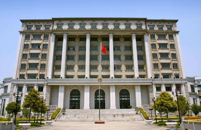 China le pide a Estados Unidos levantar aranceles antes de iniciar negociaciones comerciales