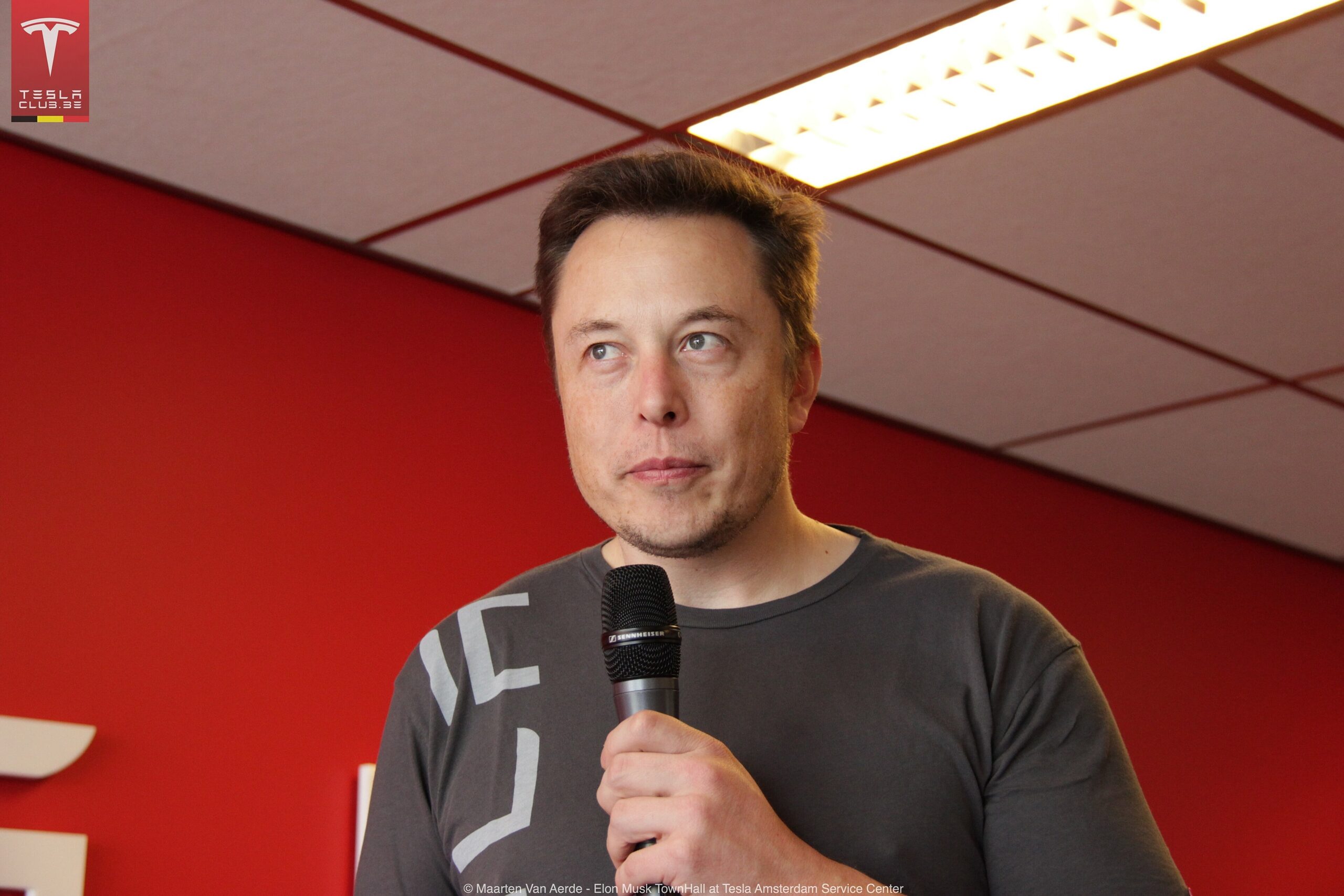 elon musk impulsa proyectos - SpaceX y la conquista del espacio — Foto: Tesla Owners Club Belgium, CC BY 2.0