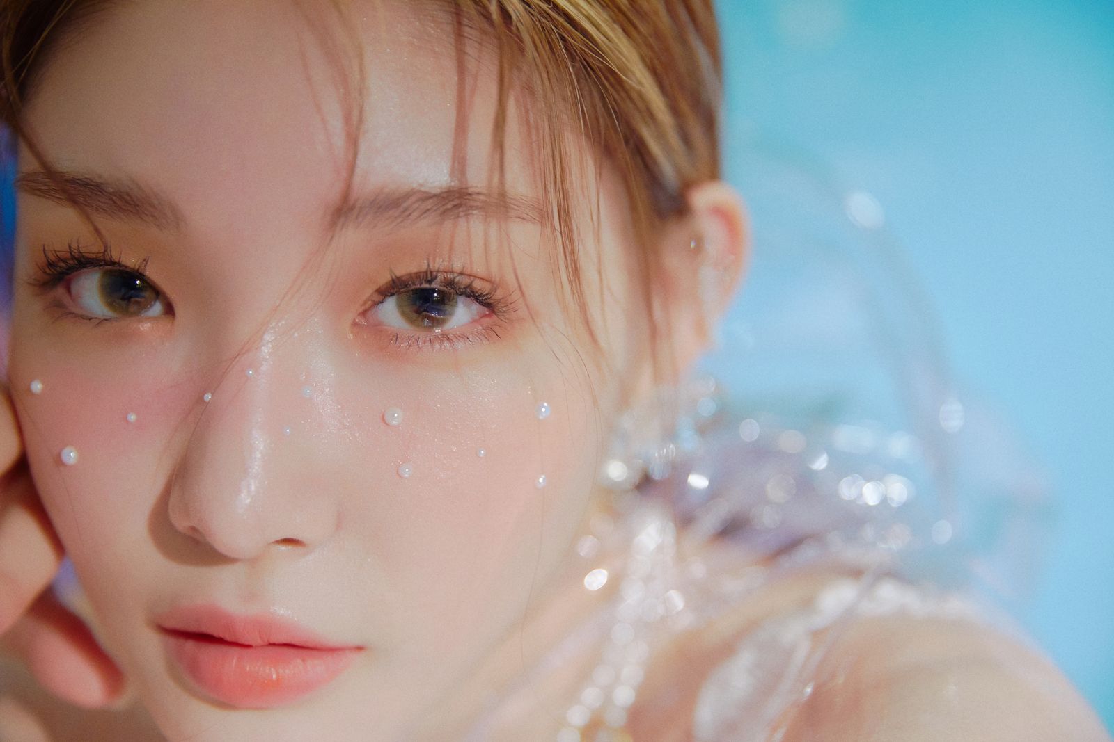 chung ha lanza méxico - Ritmos hispanos que conquistan el mercado asiático — Foto: Allure