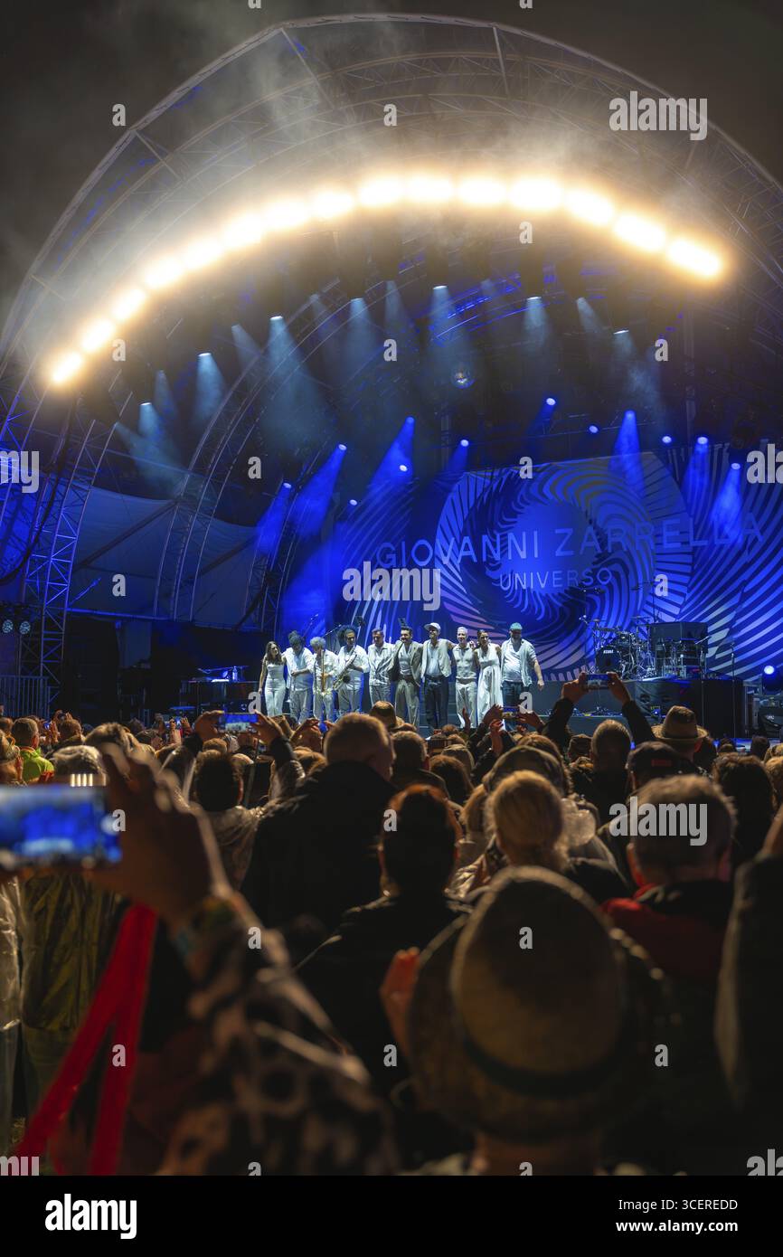 artistas populares itunes - De las pantallas al estadio San Marcos — Foto: Alamy