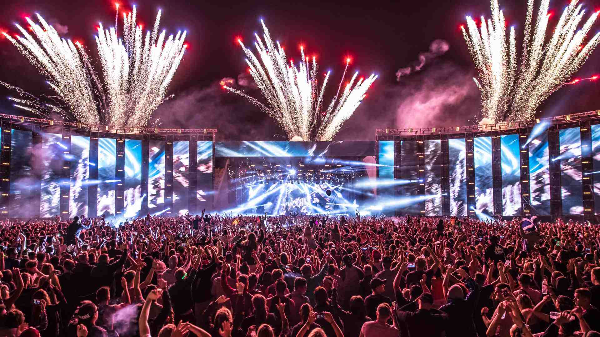 aespa - Setlist que combina lo nuevo y lo clásico: la estrategia de aespa — Foto: Dazzview