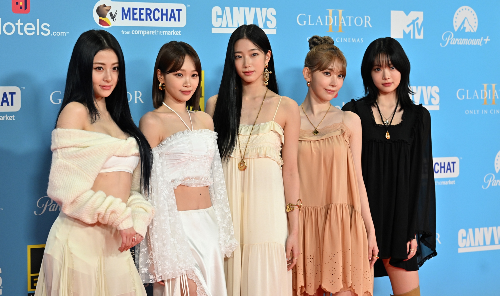 Le Sserafim - El impacto de las alianzas globales en el pop actual — Foto: WWD