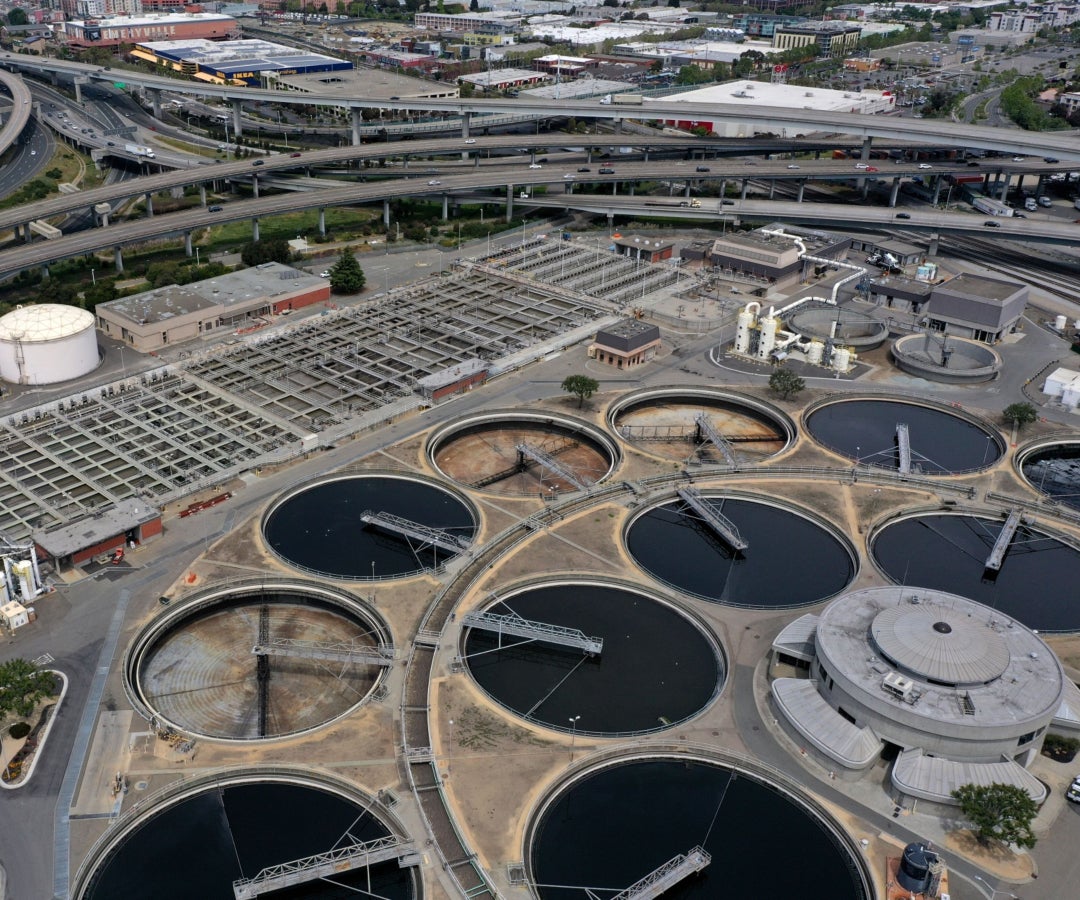 CISA confirma ciberataques a más de 100 sistemas de agua en EE.UU.