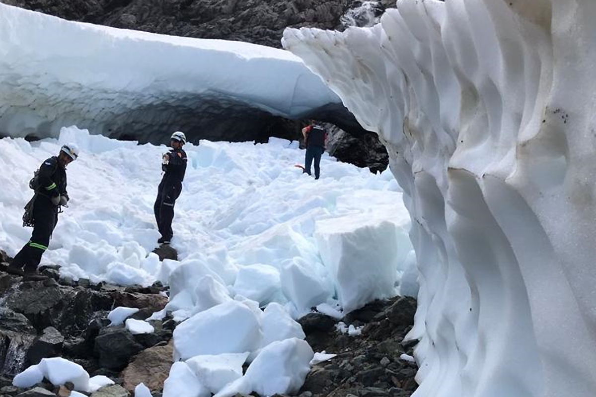 Colapso glaciar en frontera Nepal-Tíbet: 270 muertos y 1300 desaparecidos
