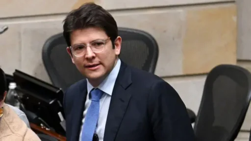 Colombia investiga infiltración en seguridad de Miguel Uribe Turbay - Portada Oficial