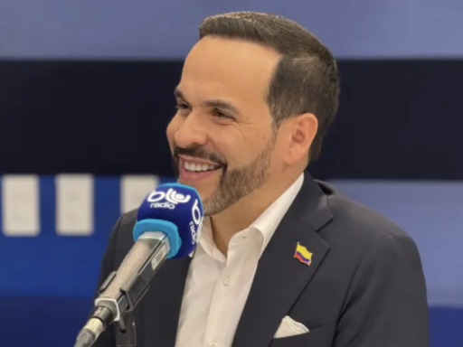 Colombia lanza nueva política migratoria con operativos de deportación bajo la dirección de Juan Manuel de la Espriella