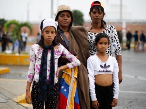 Costo de vida Montevideo venezolano 2026: cuánto ganar para vivir bien