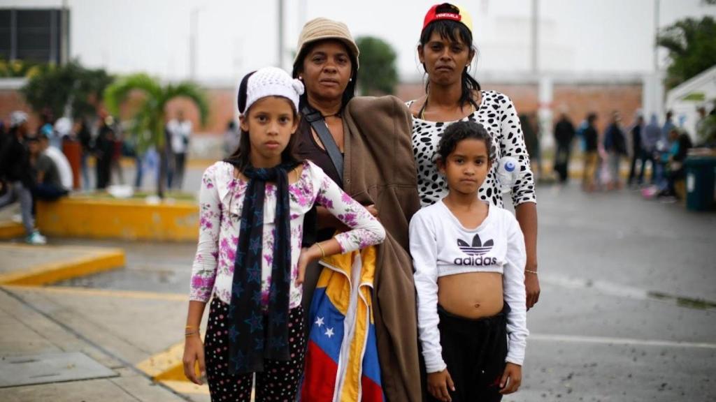 Costo de vida Montevideo venezolano 2026: cuánto ganar para vivir bien