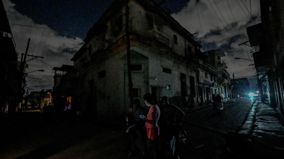 Cuba: la crisis económica y los apagones amenazan la viabilidad de sus restaurantes