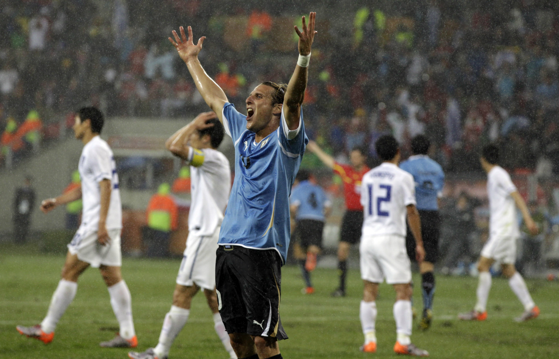 Debut de Diego Forlán