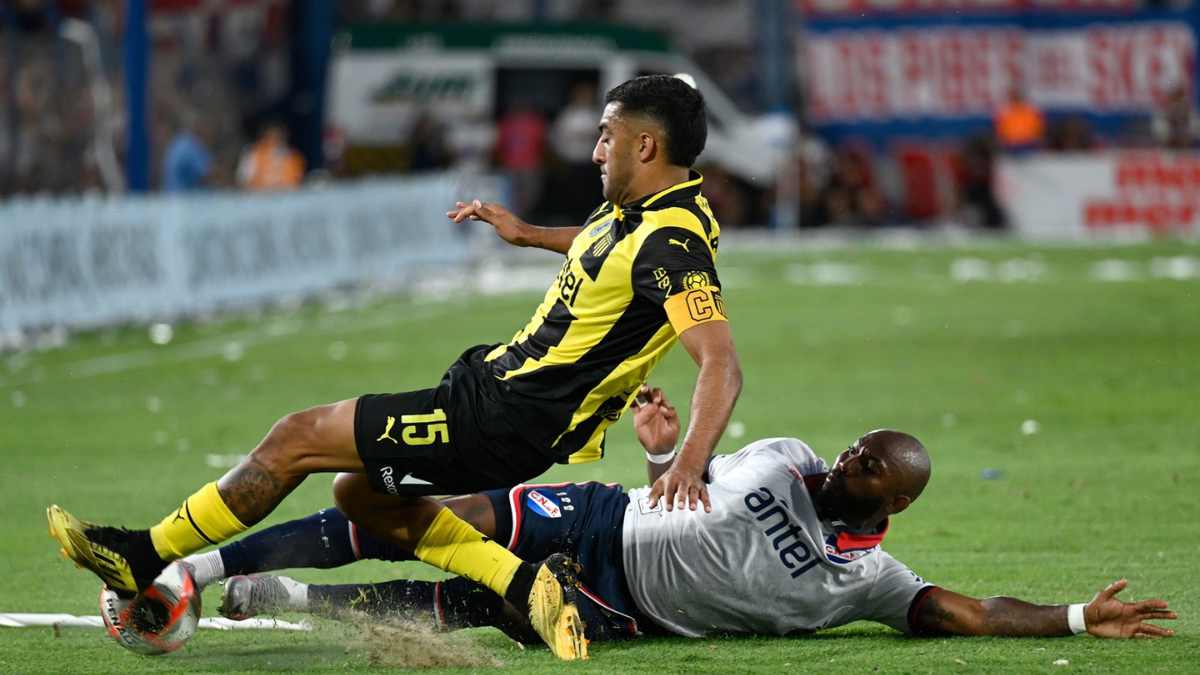 Donación de la familia de Rubén Rada al museo de Peñarol antes del clásico contra Nacional