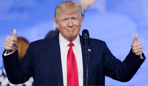 Donald Trump confiesa amar Venezuela, pero odia a Maduro