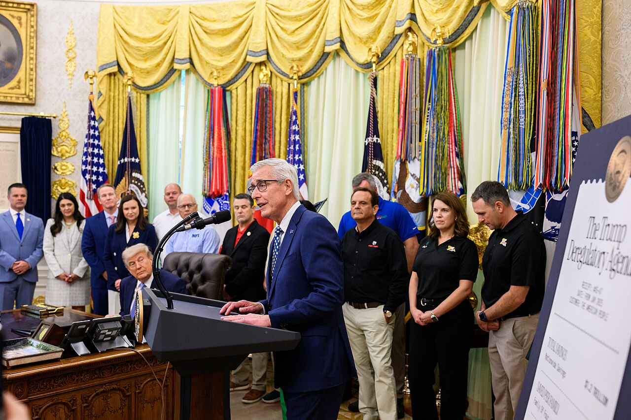 Donald Trump en acto oficial