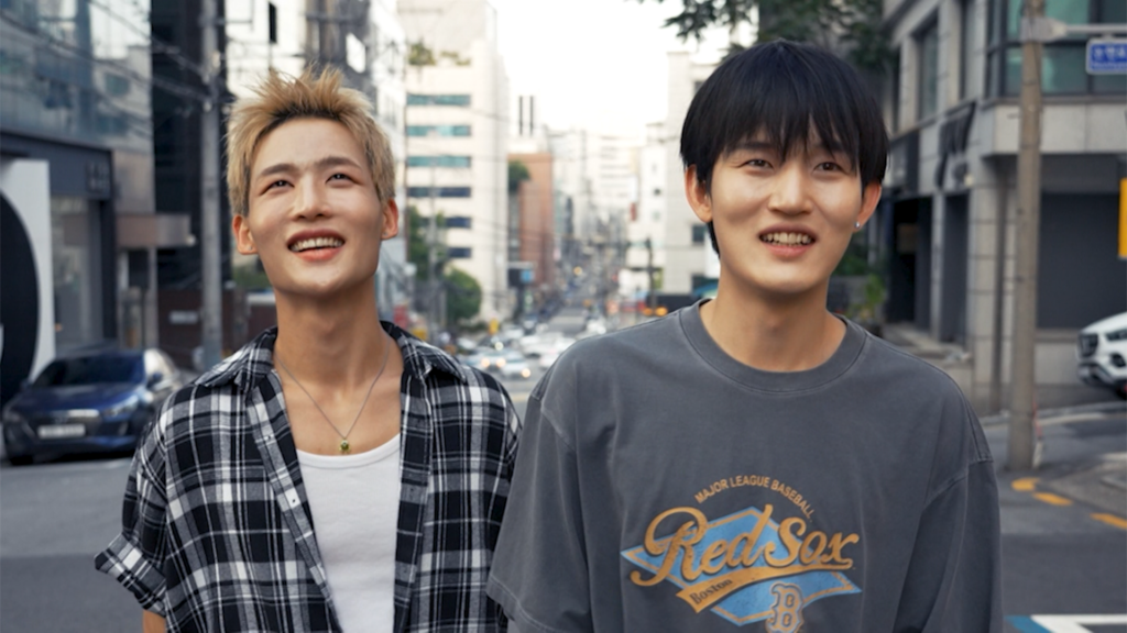 Dos integrantes de la nueva banda de K-Pop huyeron de Corea del Norte