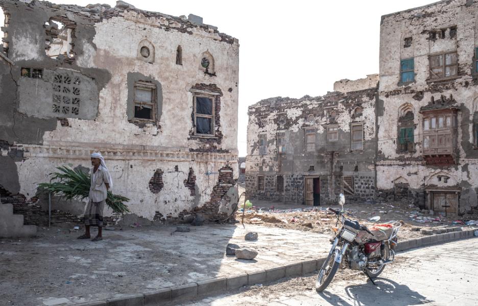 Ejército yemení retoma colinas en Taiz ante intensos combates - Portada Oficial