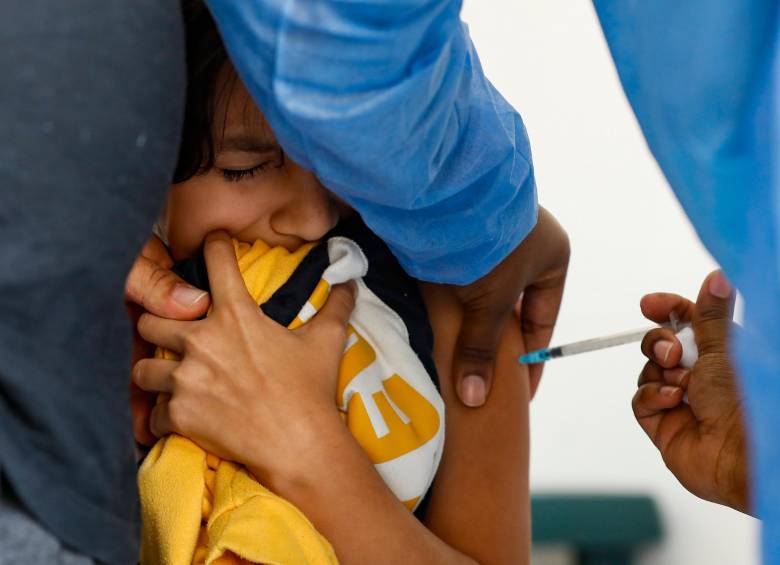 El MSP amplía la vacunación gratuita contra el meningococo para niños de 6 a 15 años