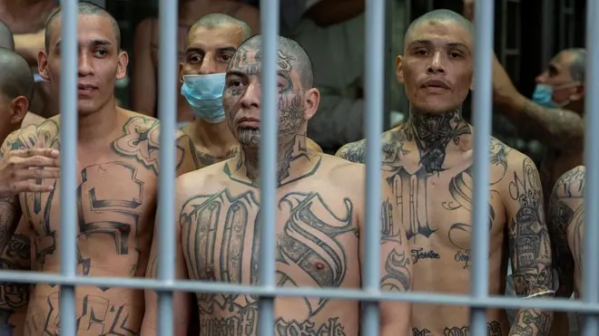 El Salvador tras cuatro años de guerra contra las maras: seguridad y derechos en tensión