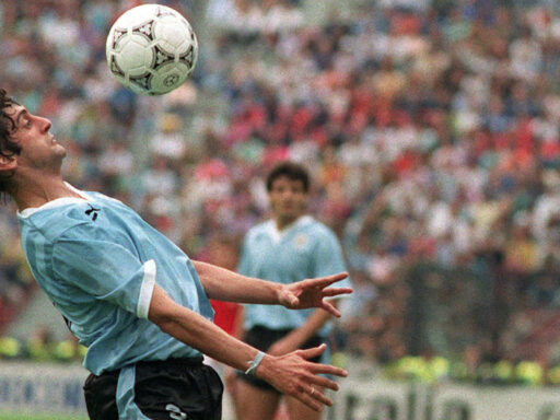 Enzo Francescoli: el poeta del fútbol que enamoró a Uruguay - Portada Oficial