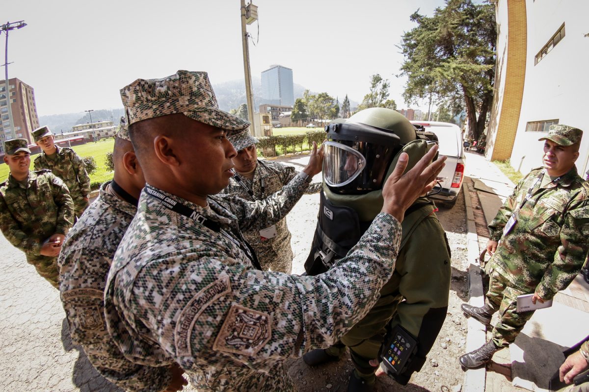Estados Unidos envía más tropas cerca de Venezuela