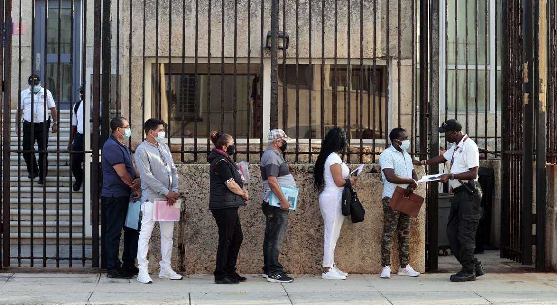 Estafas internacionales: lo que reveló un viaje de España a Nigeria y su impacto social