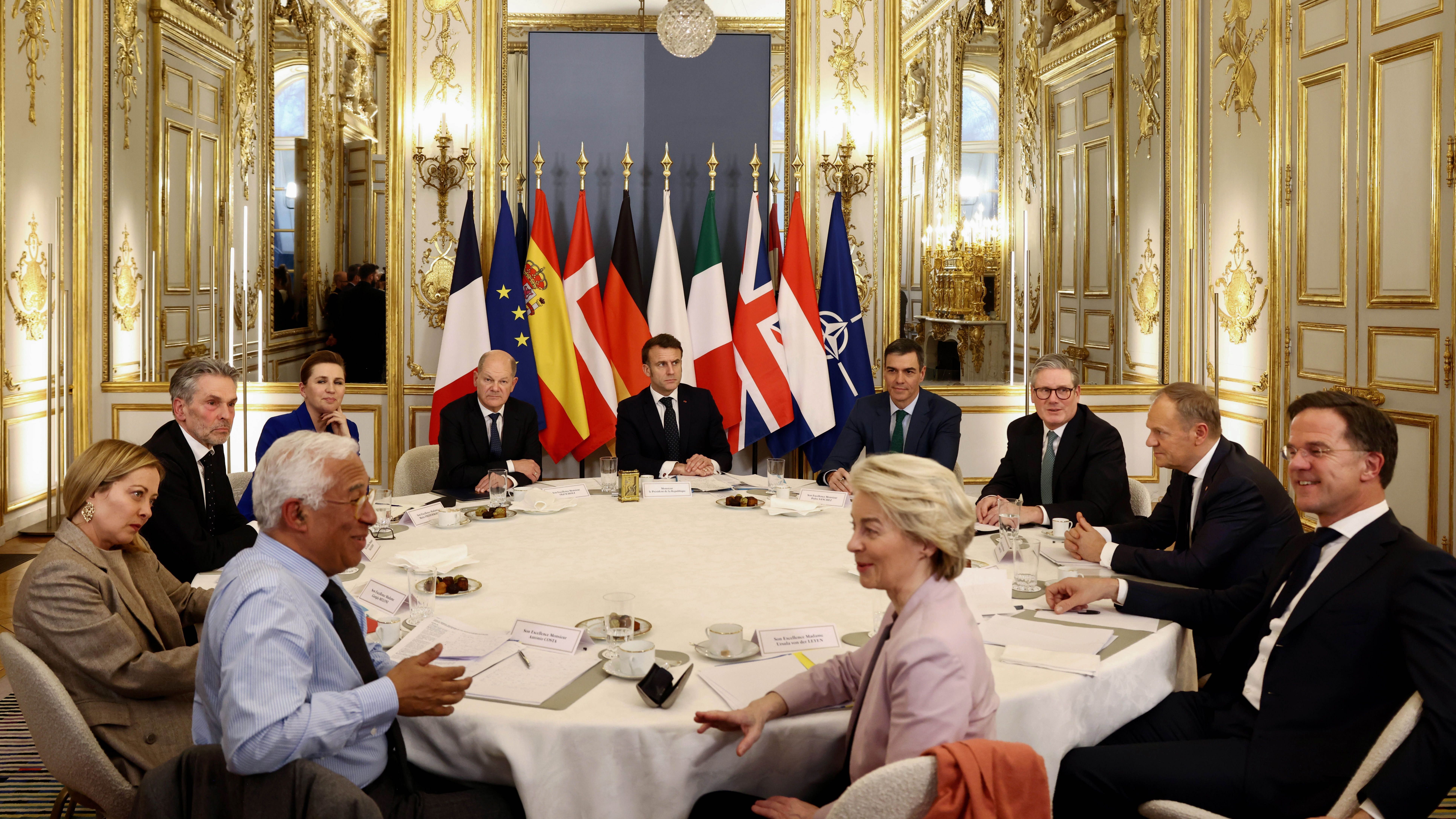 Francia y Reino Unido concretan la primera alianza nuclear de Europa
