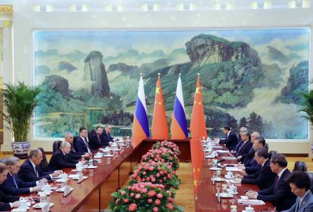 Guerra de aranceles: Estados Unidos y China acuerdan reducción de 115% en impuestos