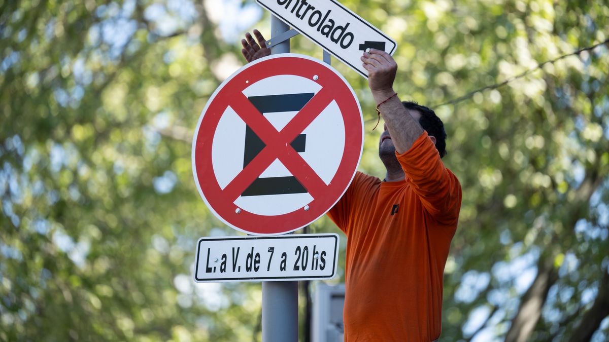 Intendencia de Montevideo abrirá llamado para nuevos estacionamientos privados en octubre