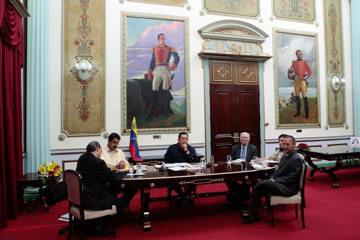 Jefe militar de Estados Unidos visita Venezuela para discutir “la estabilización” del país tras la captura de Maduro
