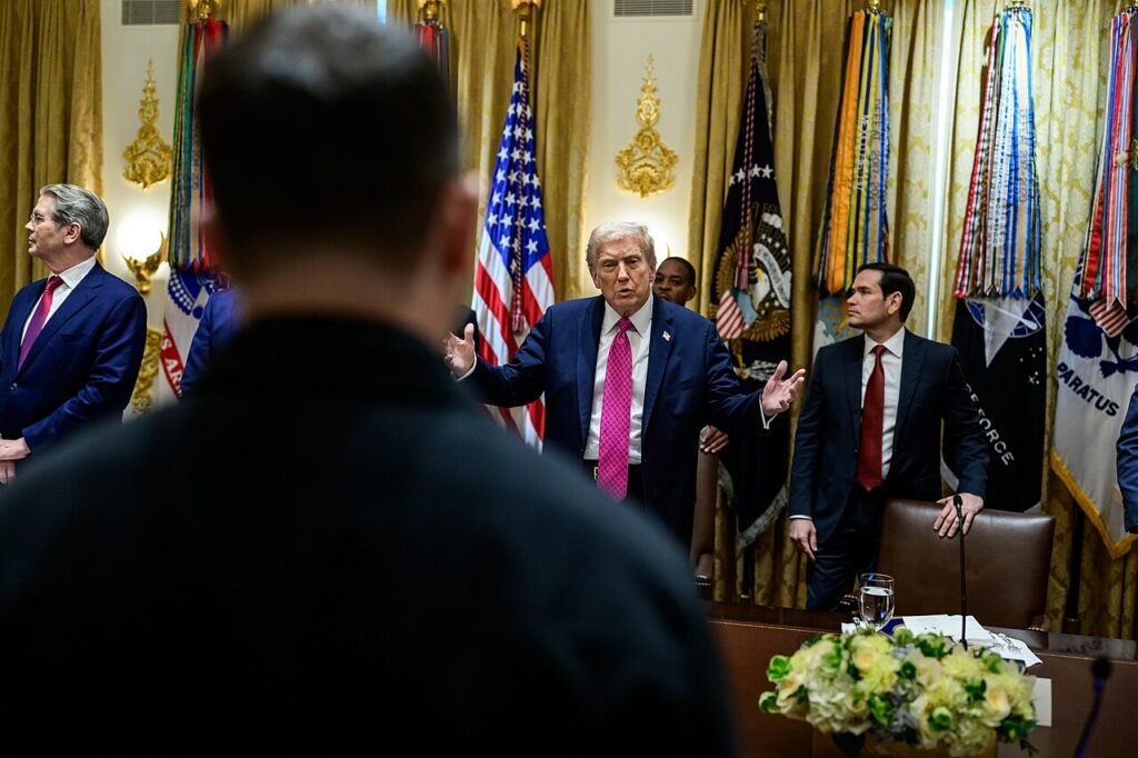 Jueza Federal da un revés a planes de deportación de Donald Trump