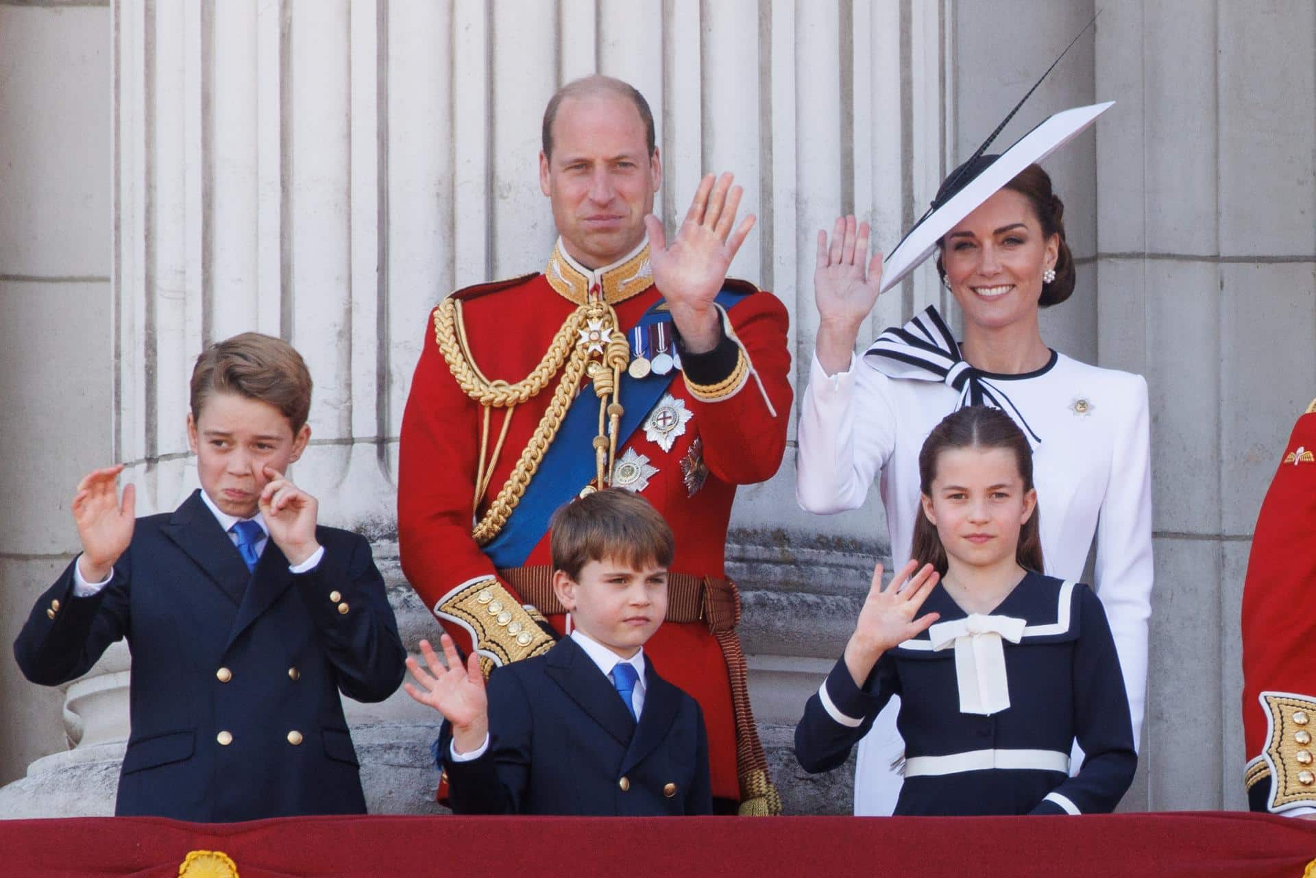 Kate Middleton confiesa que la familia real británica se burlaba de ella por un hábito que tuvo que corregir