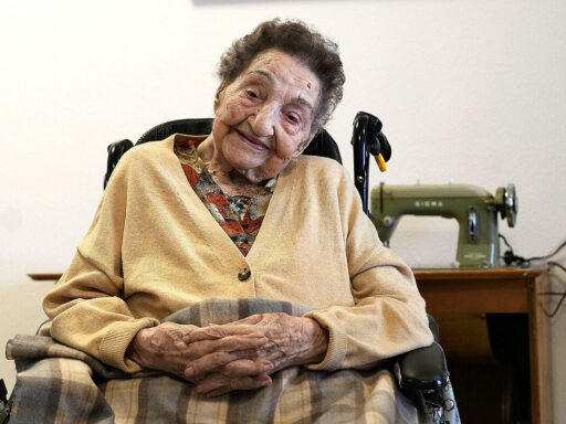 La historia de la mujer que vivió 122 años: el récord de longevidad