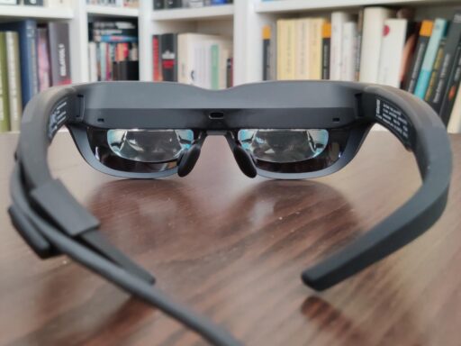 Lentes con pantalla de 147 pulgadas: el nuevo cine personal