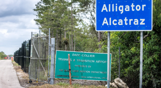 Llegan a Alligator Alcatraz los primeros detenidos
