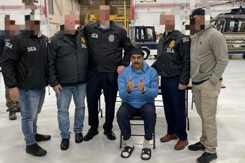 Maduro publica fotos por primera vez desde su encarcelamiento