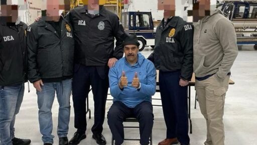 Nicolás Maduro difunde sus primeras fotos desde su prisión en EE. UU.