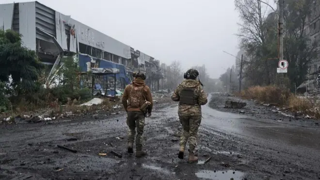 Rusia lanza su mayor ataque con drones contra Ucrania en medio de los intentos de un cese al fuego