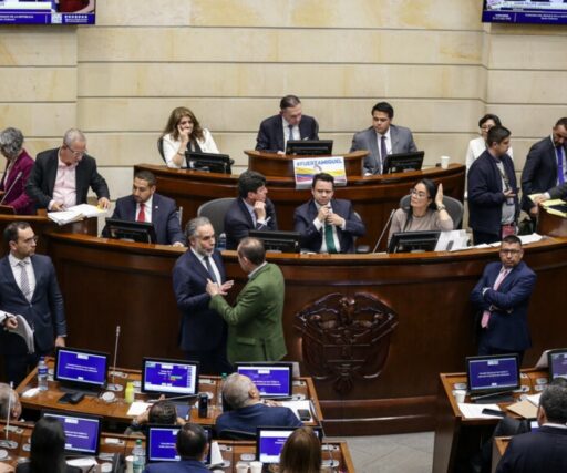 Senado aprueba licencia remunerada para asistir a eventos escolares en Uruguay