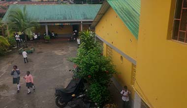 Shakira dona un millón de dólares para reconstruir escuelas en Chocó tras el terremoto