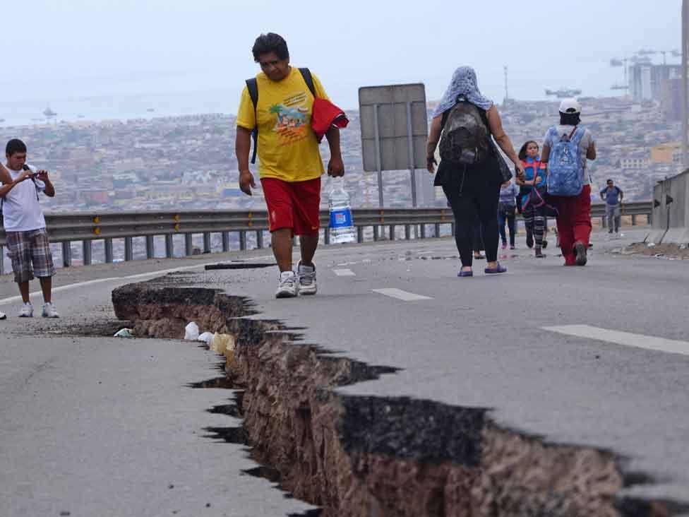Sismo sorprende a guatemaltecos