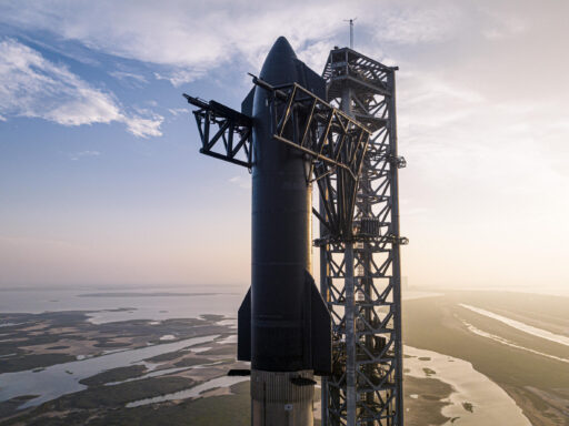 Imagen ilustrativa de SpaceX aplaza lanzamiento de Starship, el cohete para una "…