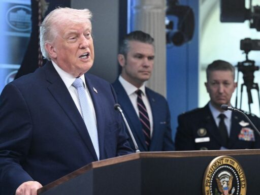 Trump dice que lo peor para Irán “está por llegar”
