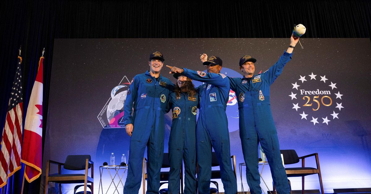 Trump otorga la Medalla del Congreso del Espacio a los astronautas de Artemis II
