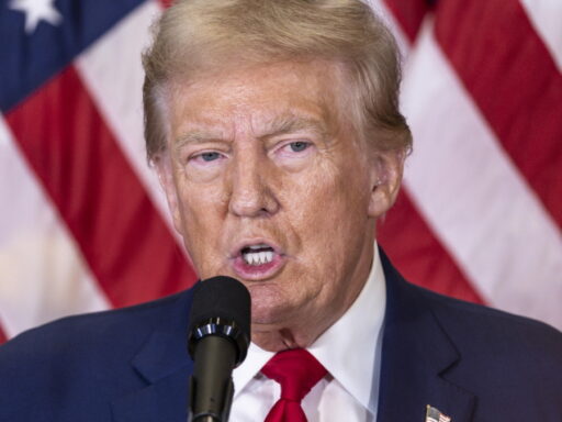 Trump publica foto como presidente de Venezuela