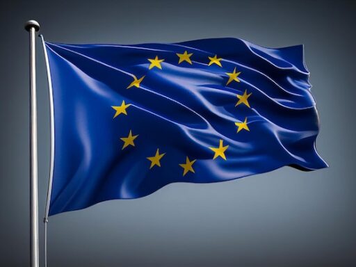 UE pospone contramedidas a Estados Unidos hasta agosto