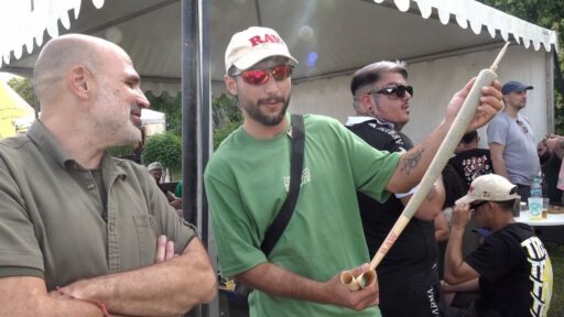 Uruguay busca vender marihuana legal a turistas, estudiantes o trabajadores extranjeros
