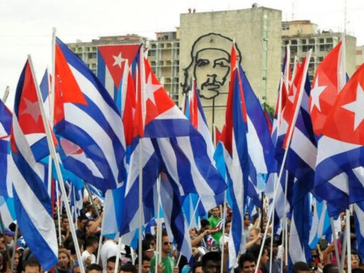 Uruguay envía millonaria ayuda a Cuba