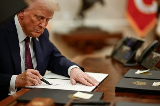 Vicepresidente de Estados Unidos será el orador principal en la conferencia Bitcoin 2025, confirmando el apoyo del gobierno a la criptomoneda