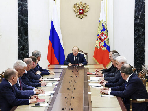 Vladimir Putin no asistirá a reunión con Volodimir Zelensky